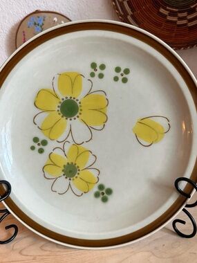 Vintage Bristol Large Stoneware Floral Boho Cottagecore Plate